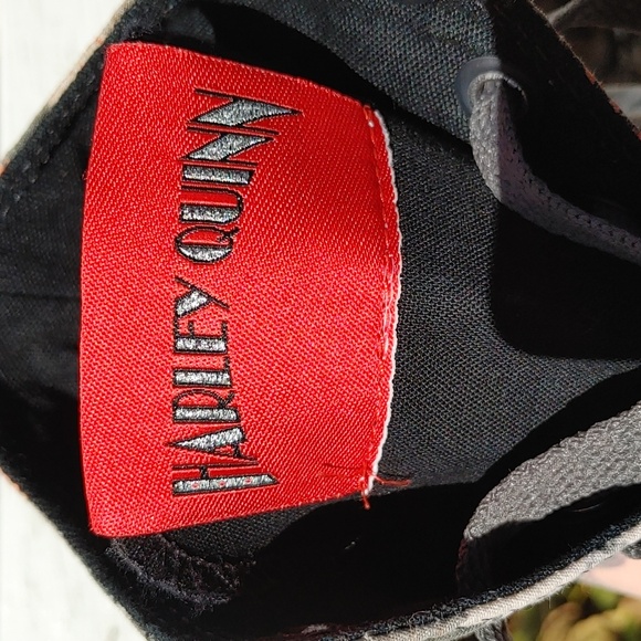 Converse Unisex Harley Quinn Sneaker Size 10 - Picture 7 of 9